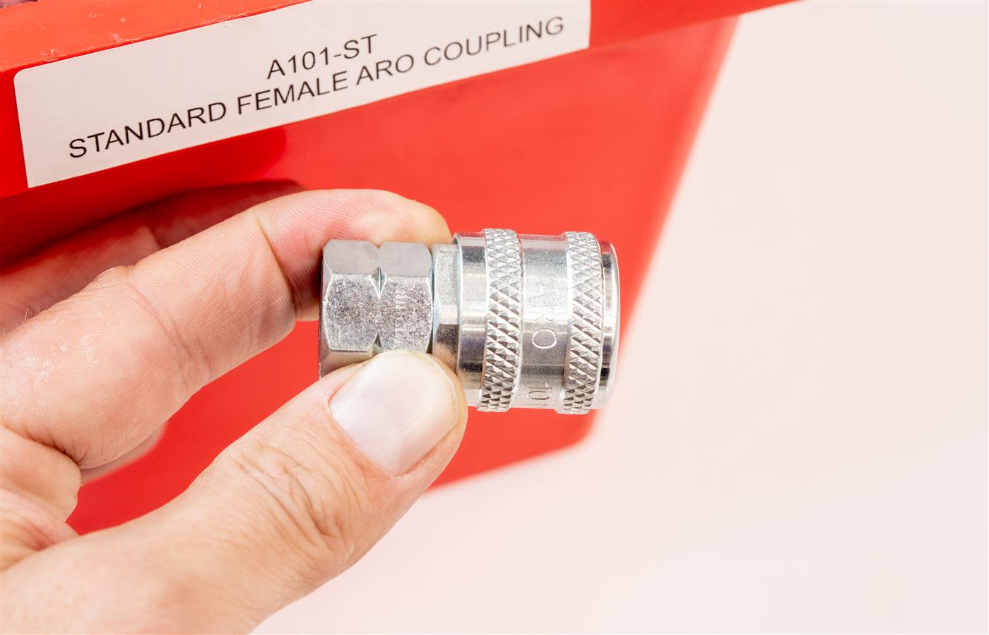 Fitting STANDARD FEMALE ARO COUPLING 1/4" F BSP | PN: A101-ST